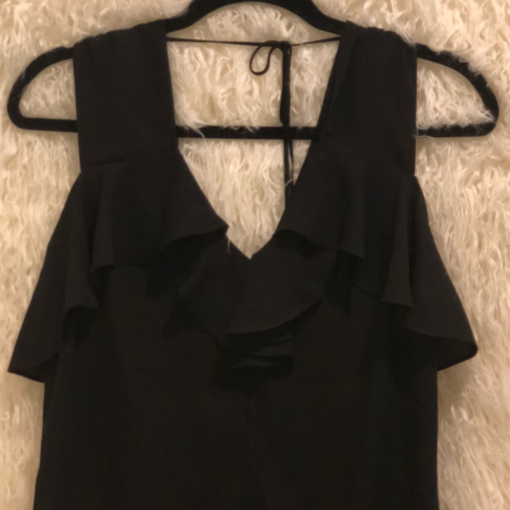 Express Blouse Black - Picture 3 of 5